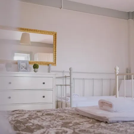 Hotel Deruni Ilica Esmirna