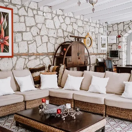 Deruni Ilica Hotel 3*