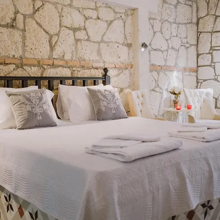 Deruni Ilica Hotel 3*