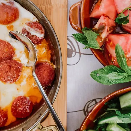 Deruni Ilica Σμύρνη