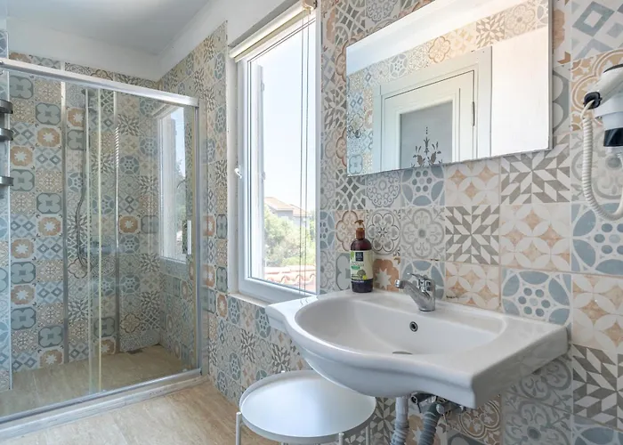 Deruni Ilıca Otel İzmir