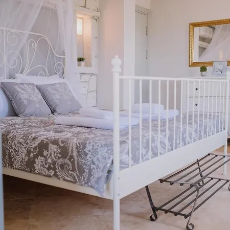 Hotel Deruni Ilica İzmir