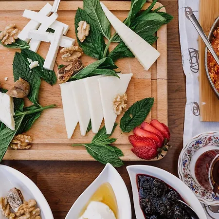 Deruni Ilica 3* İzmir