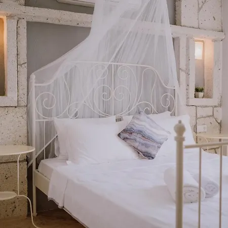 Deruni Ilica 이즈미르