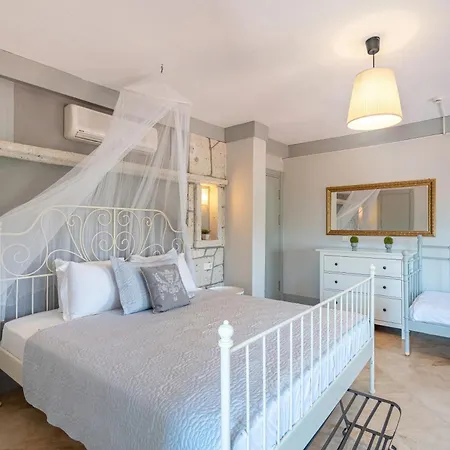 호텔 Deruni Ilica 이즈미르