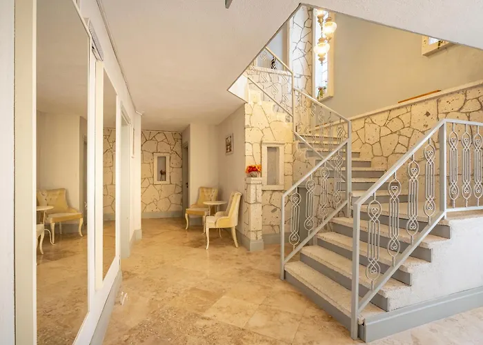 Deruni Ilica Hotel Izmir