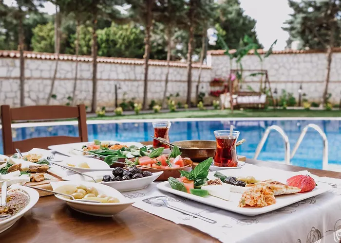 Hotel Deruni Ilica 3*